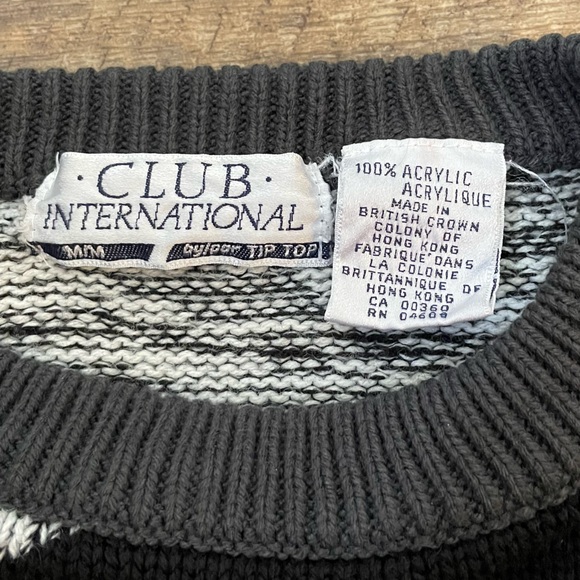 Vintage Club International By Tip Top Crew Neck Sweater - Men's M - Picture 4 of 4